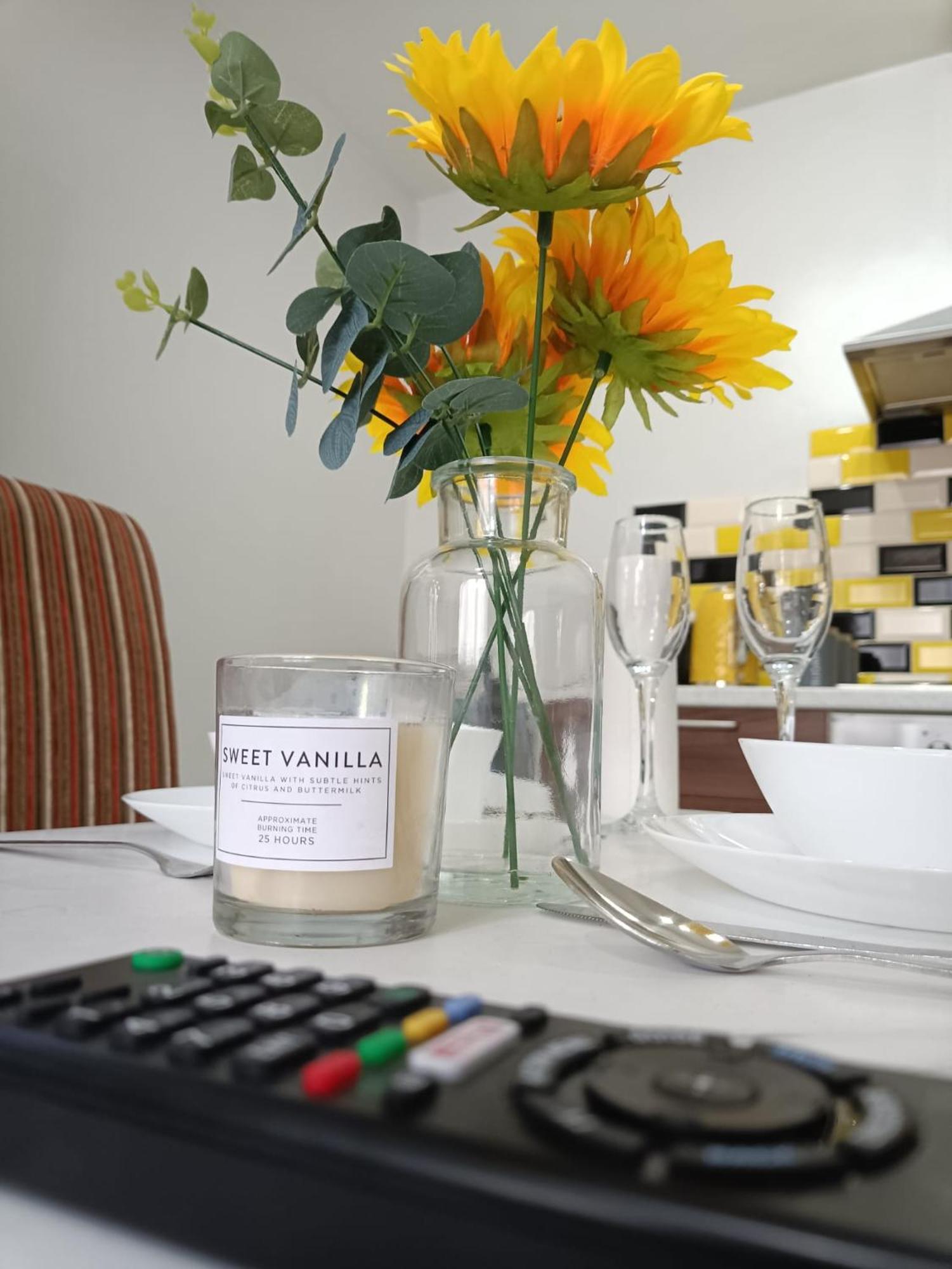 Lister Park Bradford Stylish 1Bed Coach House - Quiet & Tranquil Cottage & Parking Экстерьер фото